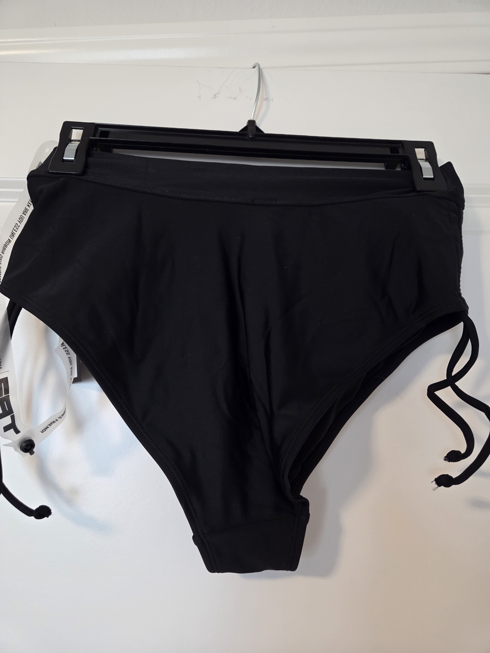 TAE Black Underwire Bikini Top with Adjustable Straps - Picture 7 of 10